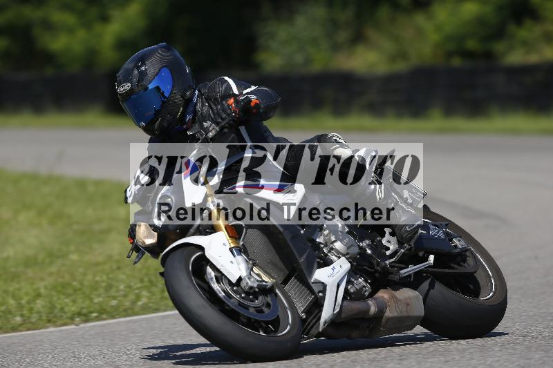 /Archiv-2024/29 12.06.2024 MOTO.CH Track Day ADR/Gruppe gelb/82